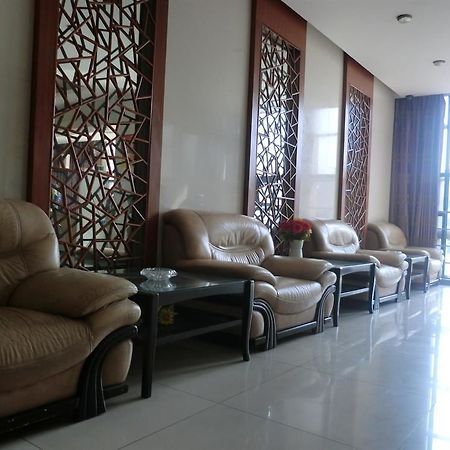 Huayu South City Hotel Wenjiang Εξωτερικό φωτογραφία