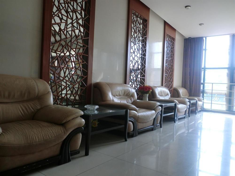 Huayu South City Hotel Wenjiang Εξωτερικό φωτογραφία