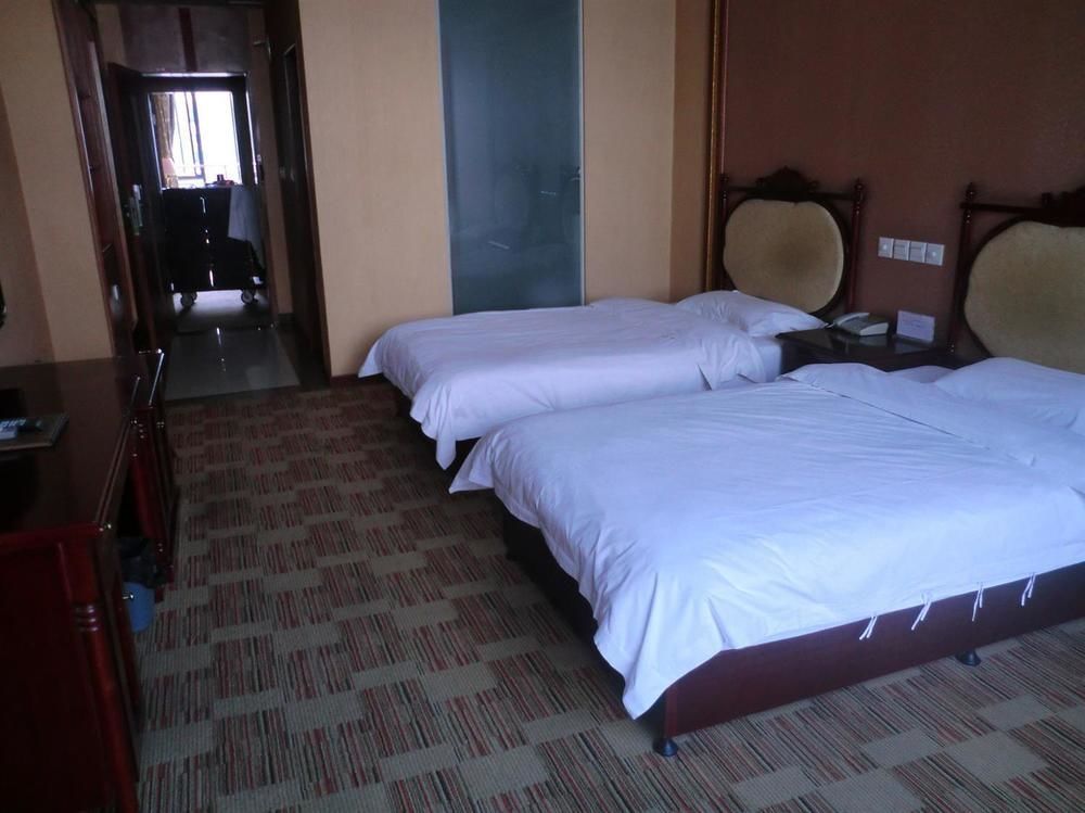 Huayu South City Hotel Wenjiang Εξωτερικό φωτογραφία