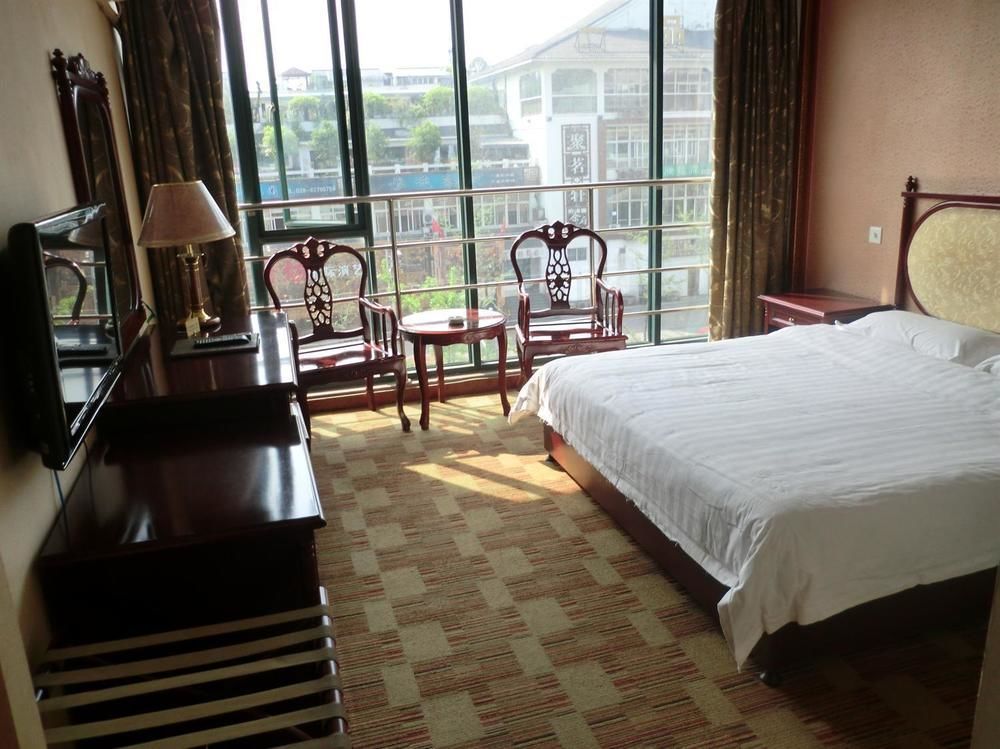 Huayu South City Hotel Wenjiang Εξωτερικό φωτογραφία