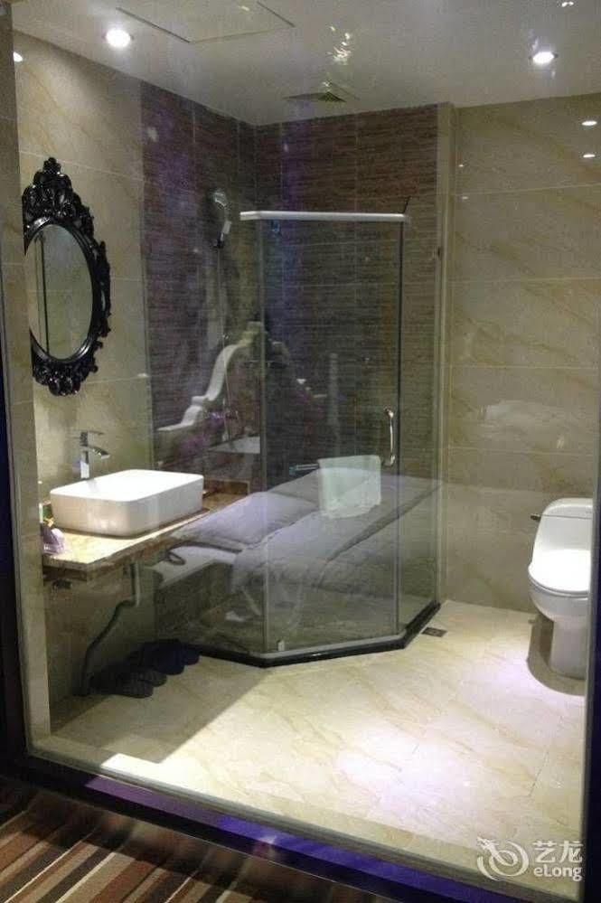 Huayu South City Hotel Wenjiang Εξωτερικό φωτογραφία