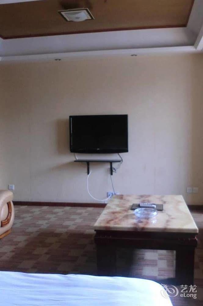 Huayu South City Hotel Wenjiang Εξωτερικό φωτογραφία